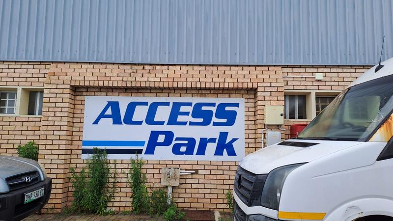 To Let commercial Property for Rent in Walmer Eastern Cape